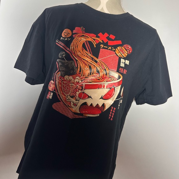Ramen pumpkin graphic t brand new - Picture 3 of 3